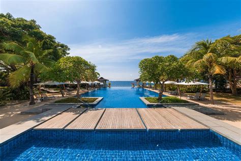 Find hotels near Mactan Island in Cebu, Philippines .